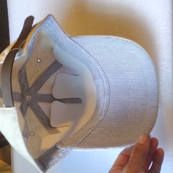 As If ..Custom made Beiges Cavan Cap - Picture 3 of 6